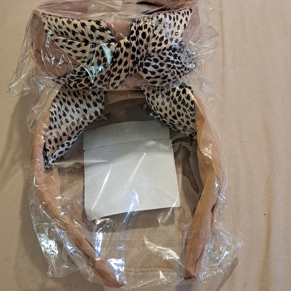 Headband Leopard Print Wide Stylish Knotted Fabric Hair Accessory